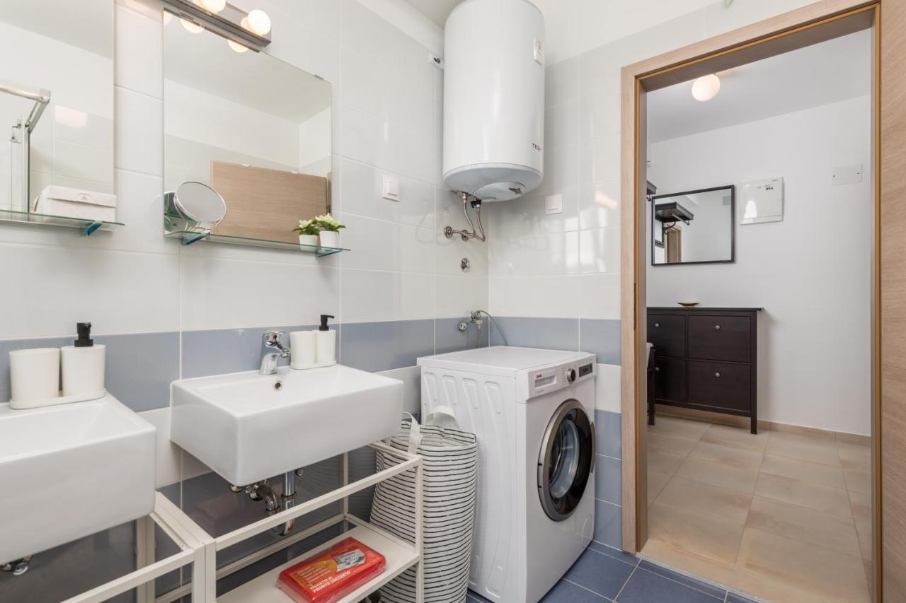 דראמליי Sailor'S Nest Apartment מראה חיצוני תמונה