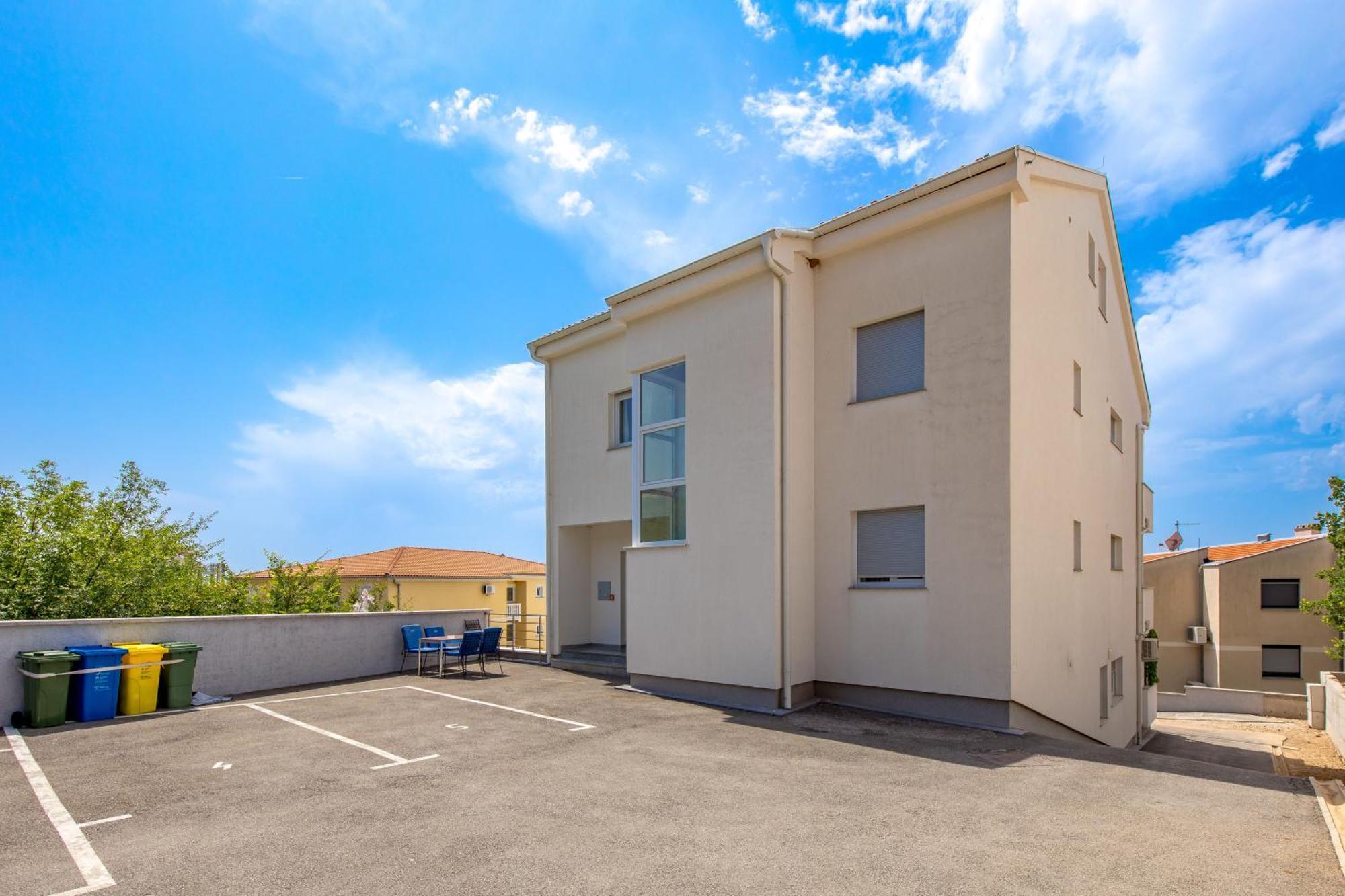 דראמליי Sailor'S Nest Apartment מראה חיצוני תמונה